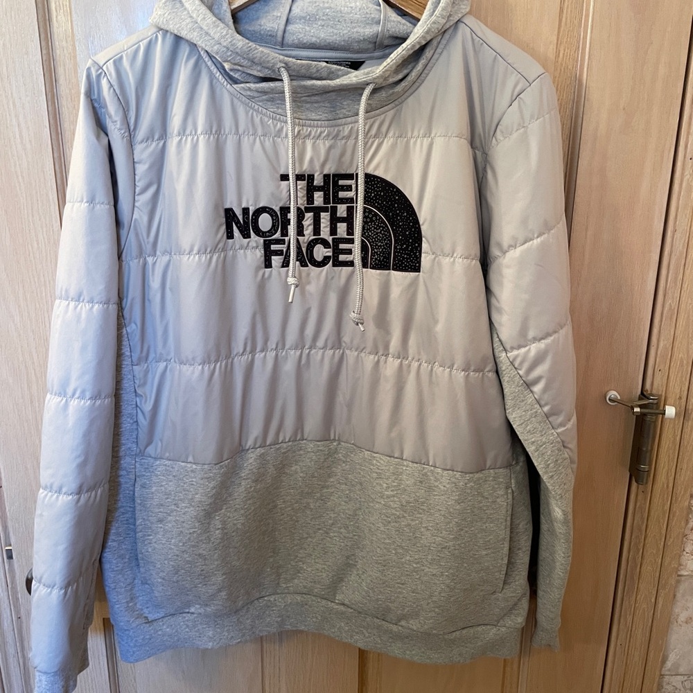 The North Face Light Gray Women's Hoodie with Quilted Body Sz XL